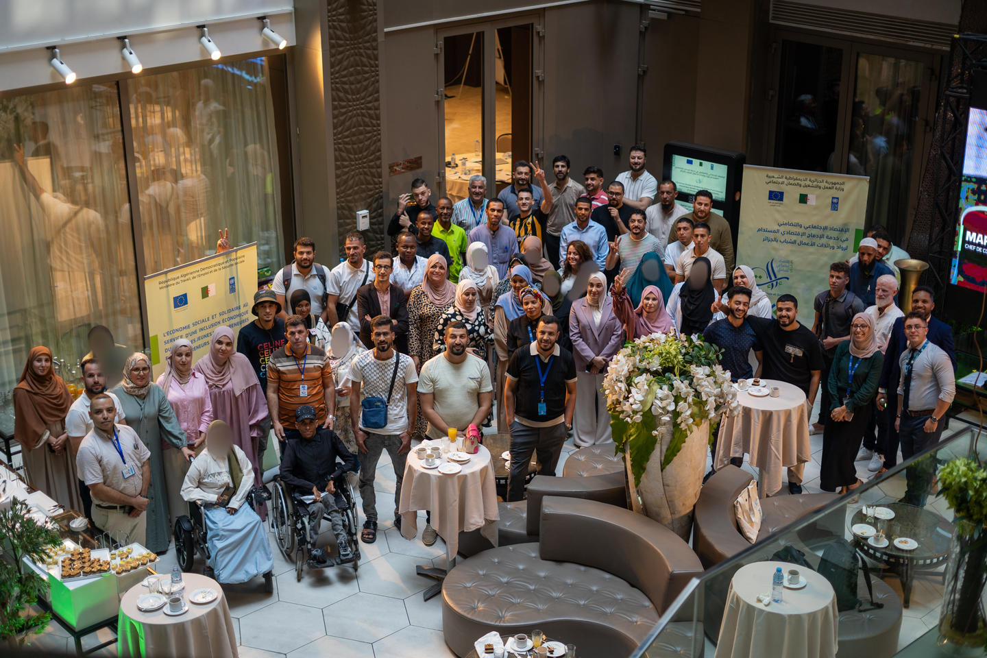 Participants d'une rencontre du programme national de l'Économie Sociale et Solidaire en Algérie